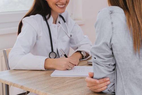 Clicca per accedere all'articolo “Oltre i numeri: un nuovo approccio alla medicina in laboratorio”